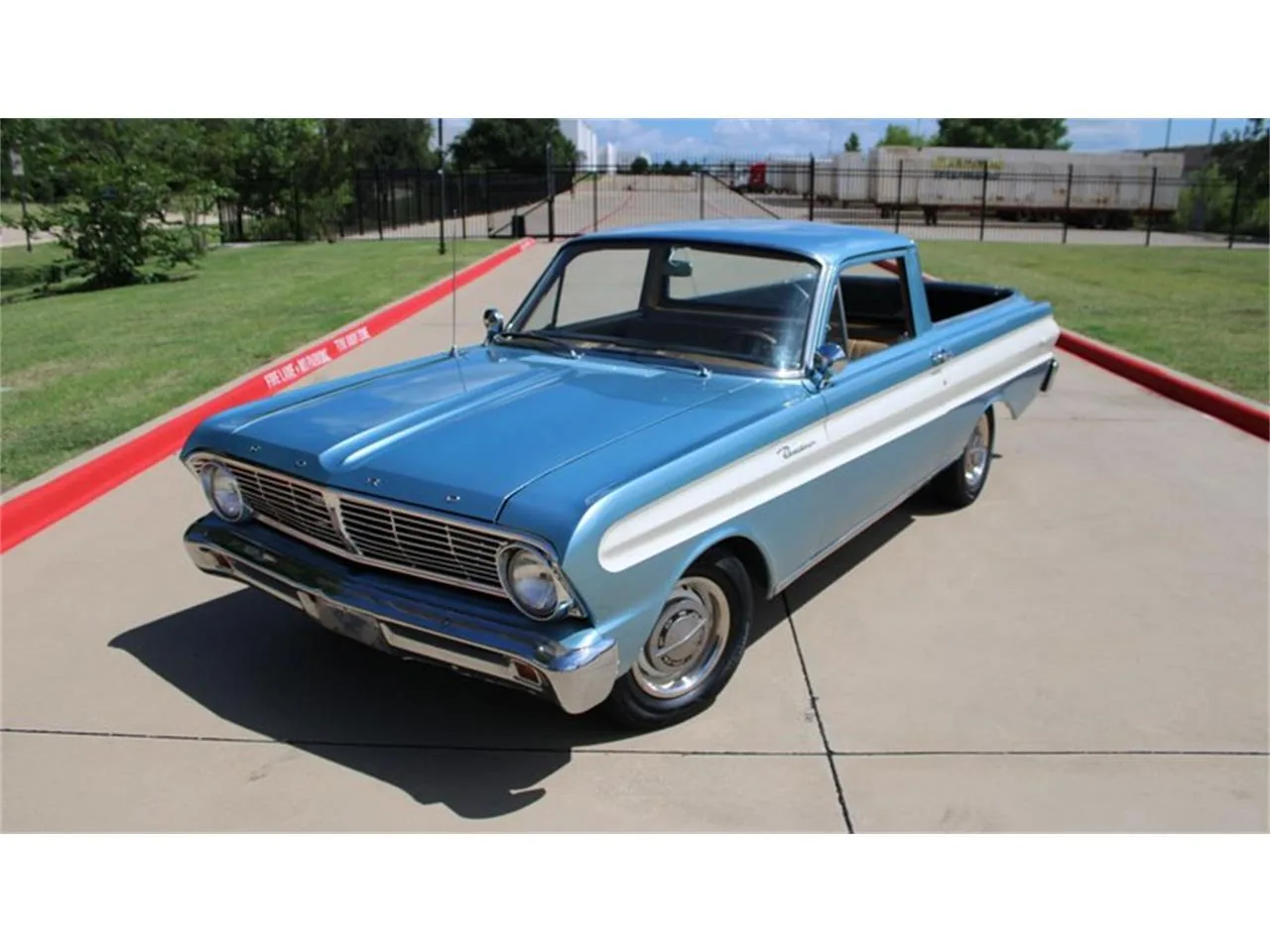 Ford Falcon coupé Sprint début des années 60 de trois quarts avant