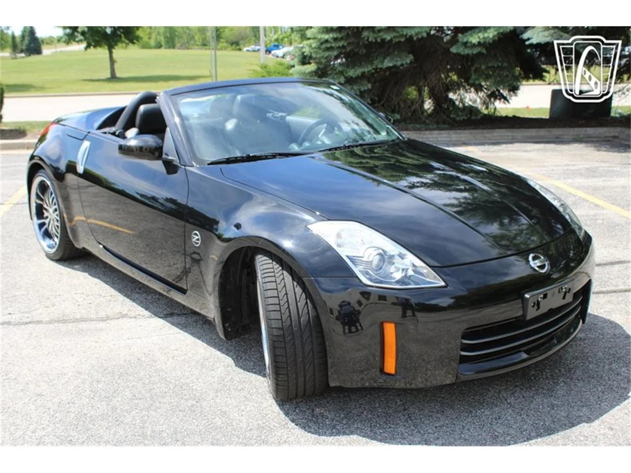 Nissan 350Z de trois quarts avant