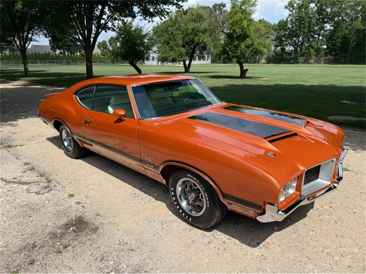 Oldsmobile 442 W-30 1970 de trois quarts avant